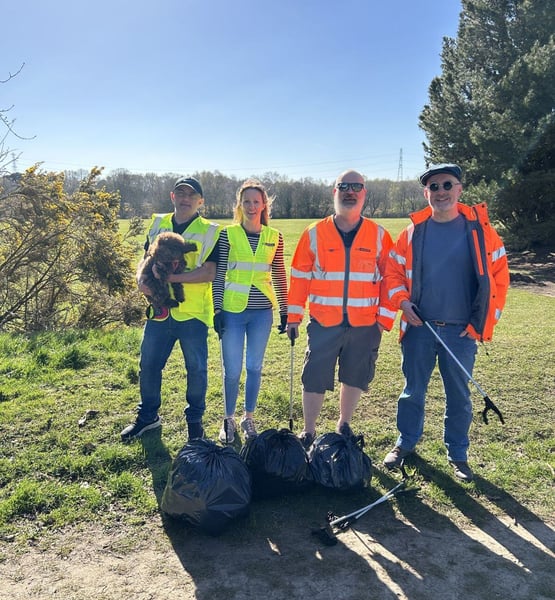 Litter-pick-after-0874-cropped-reduced