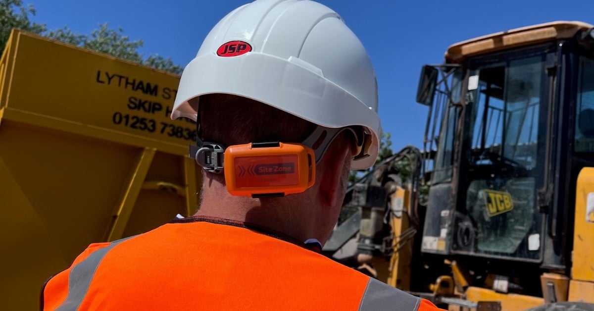 Gillett Environment embeds SiteZone Safety proximity warning systems on their site